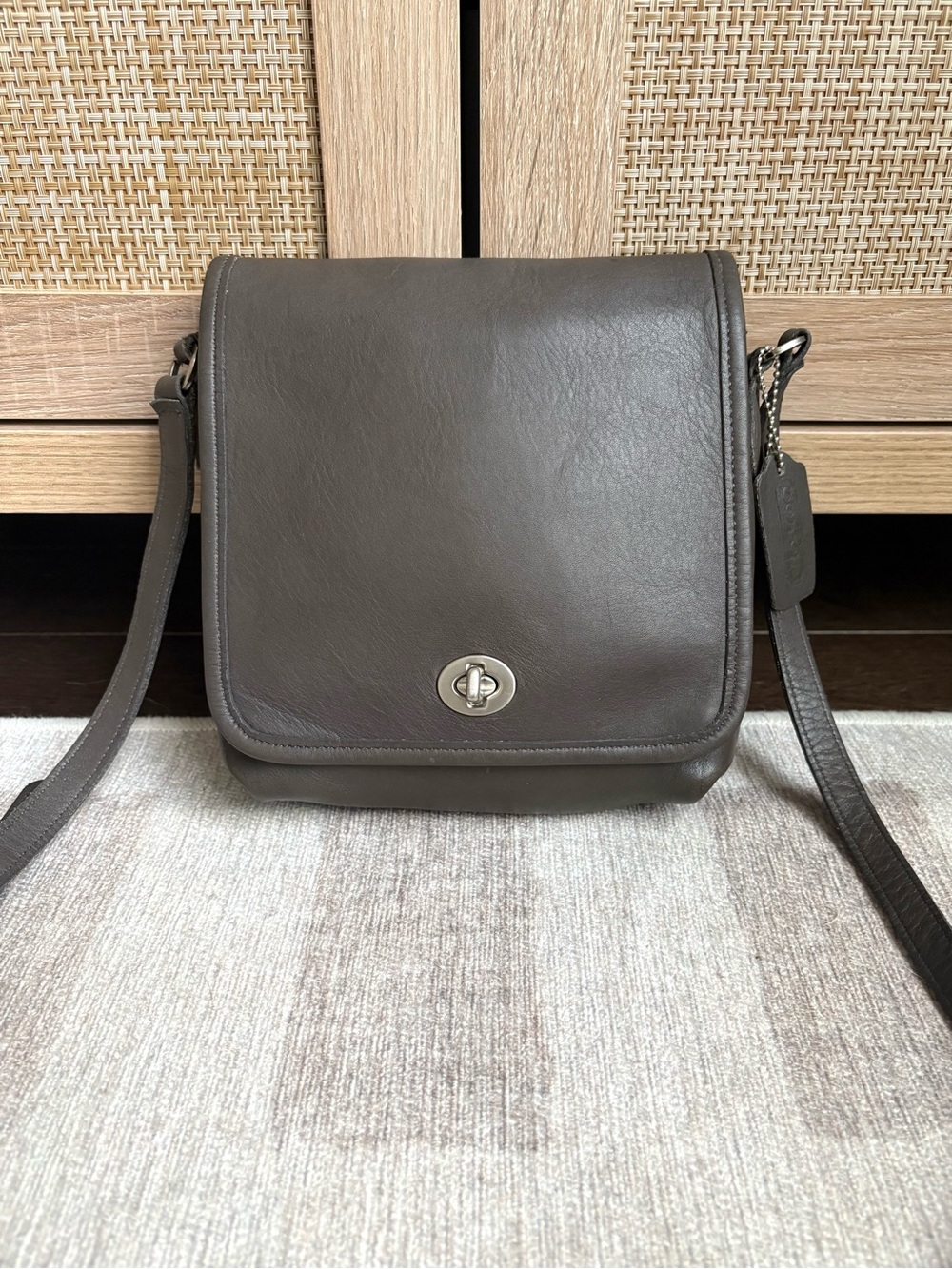 COACH Vintage Companion Grey Gray Leather Crossbody Shoulder Bag Handbag 9076